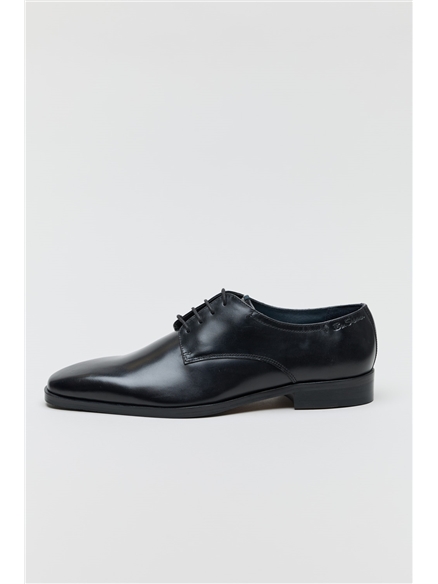Kenton Black Leather Shoe in Black