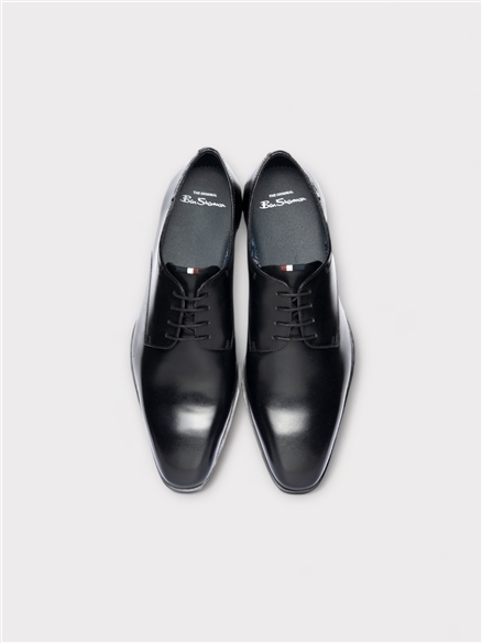 Kenton Black Leather Shoe in Black