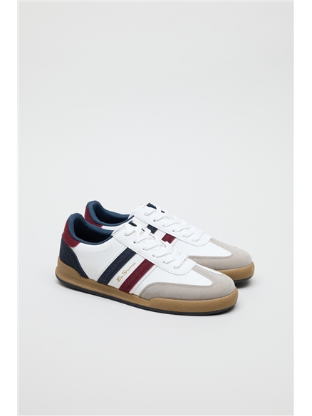 SOKKA TRAINER WHT RED NAV MIX PU/IMI in White