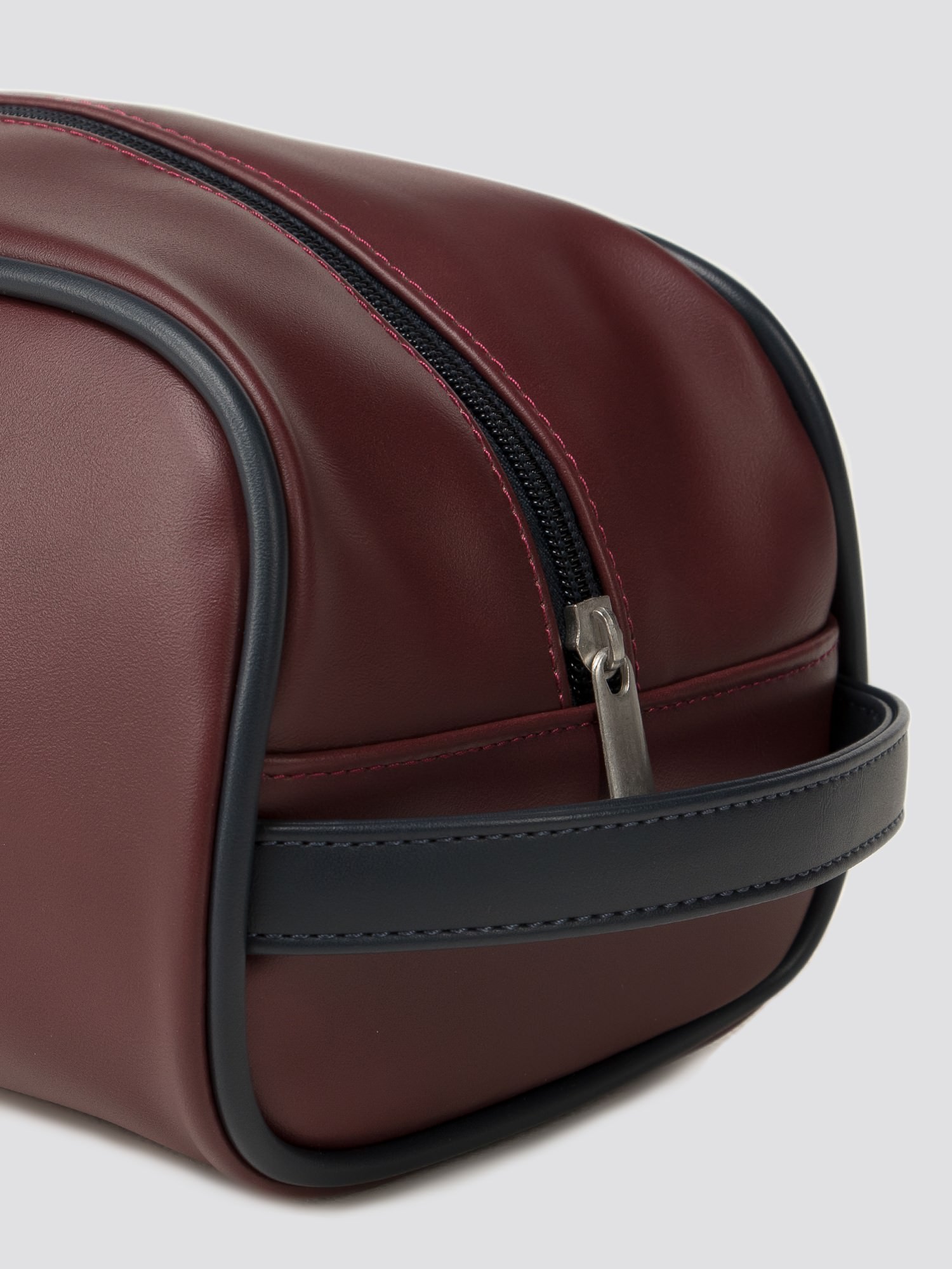 Ben sherman toiletry bag sale