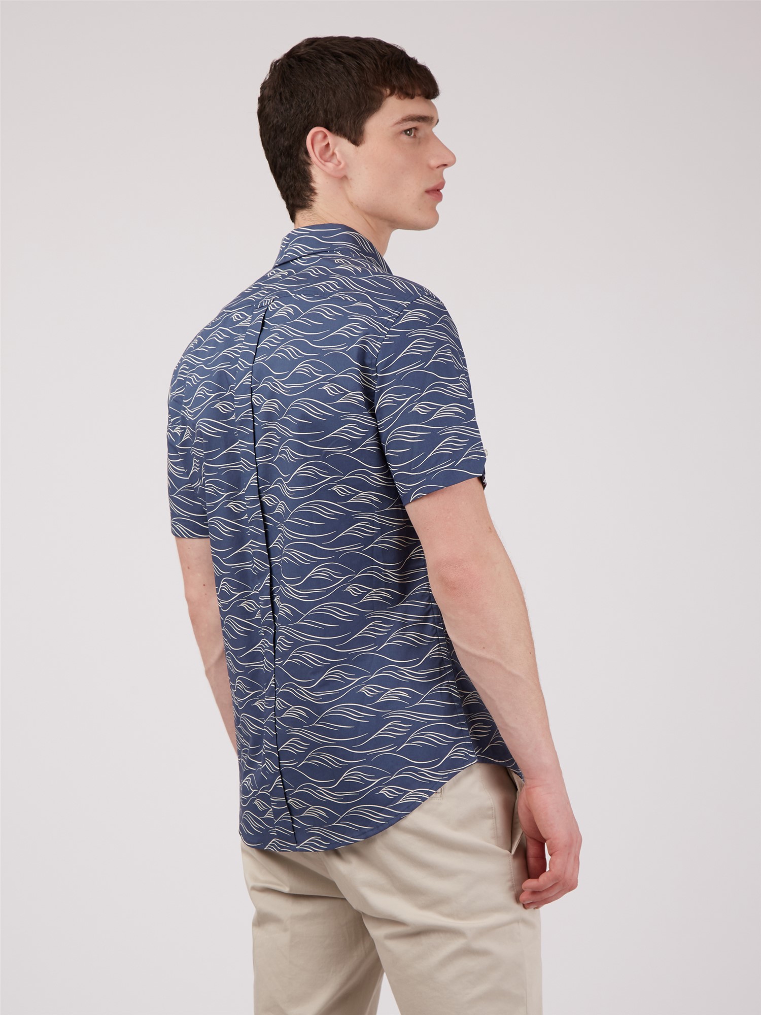 Wave Print Shirt