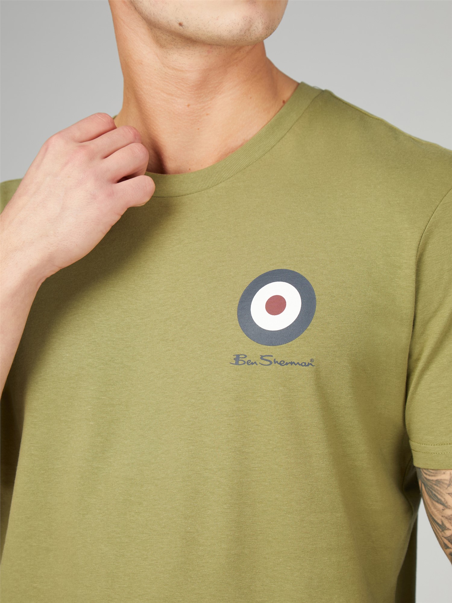 Maglietta The Who Classic Target: Il Rock Anni '60 Rivive Nel Tuo Guardaroba!