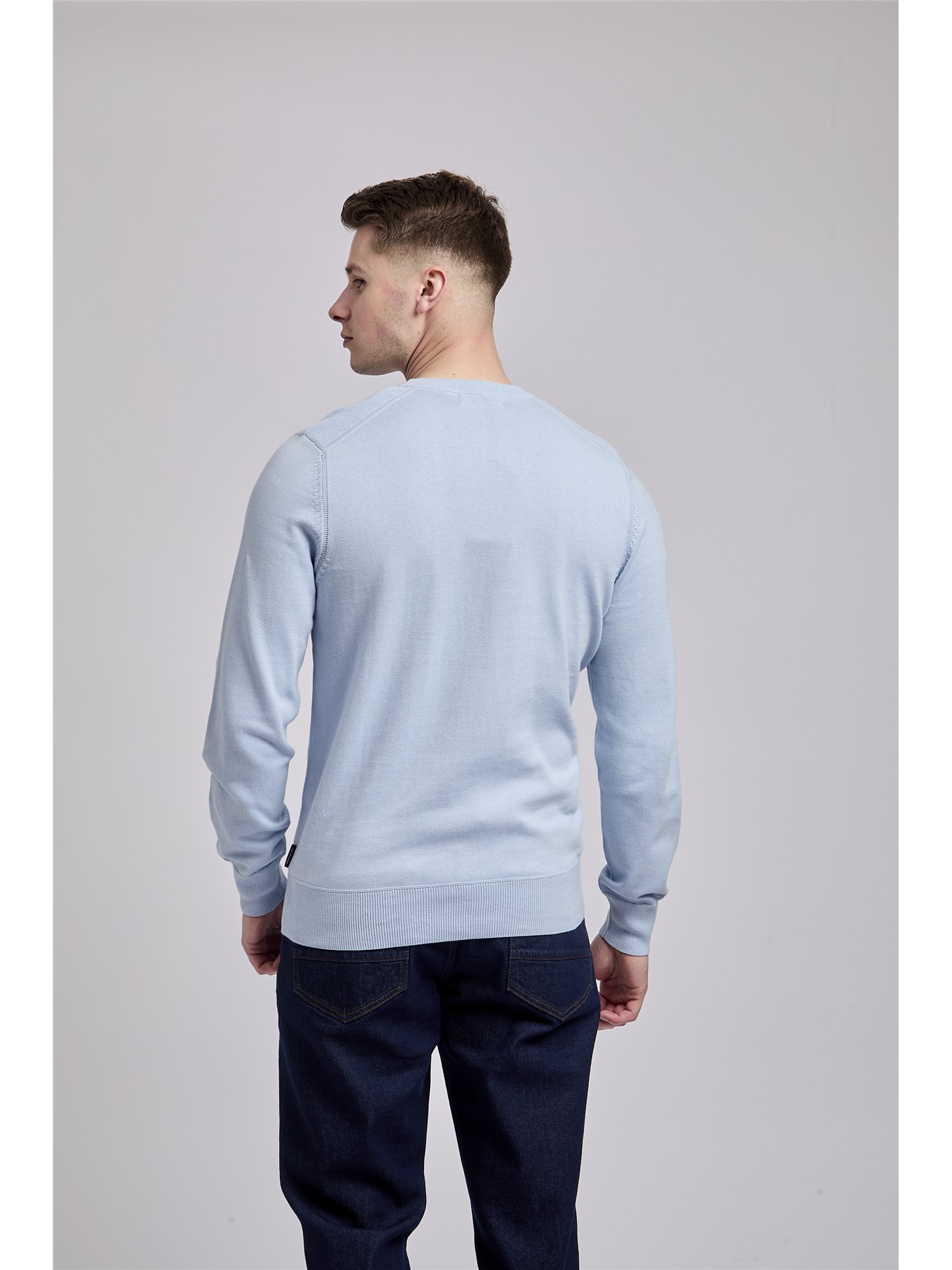 Crew Neck Jumper with Shoulder Stitch