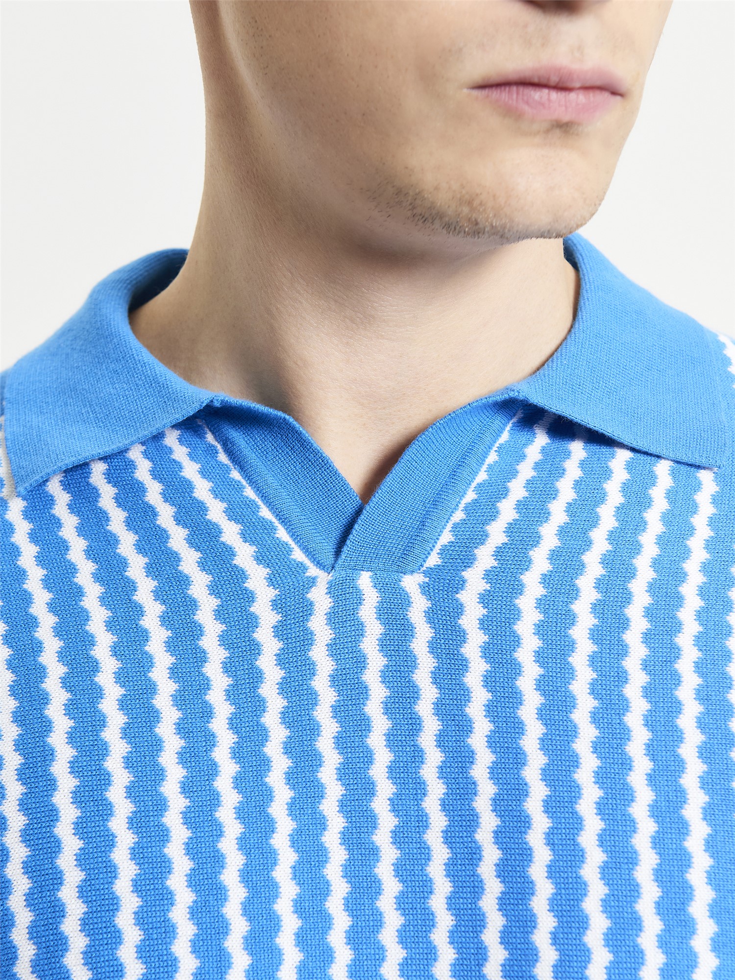 Vertical Wave Knitted Polo