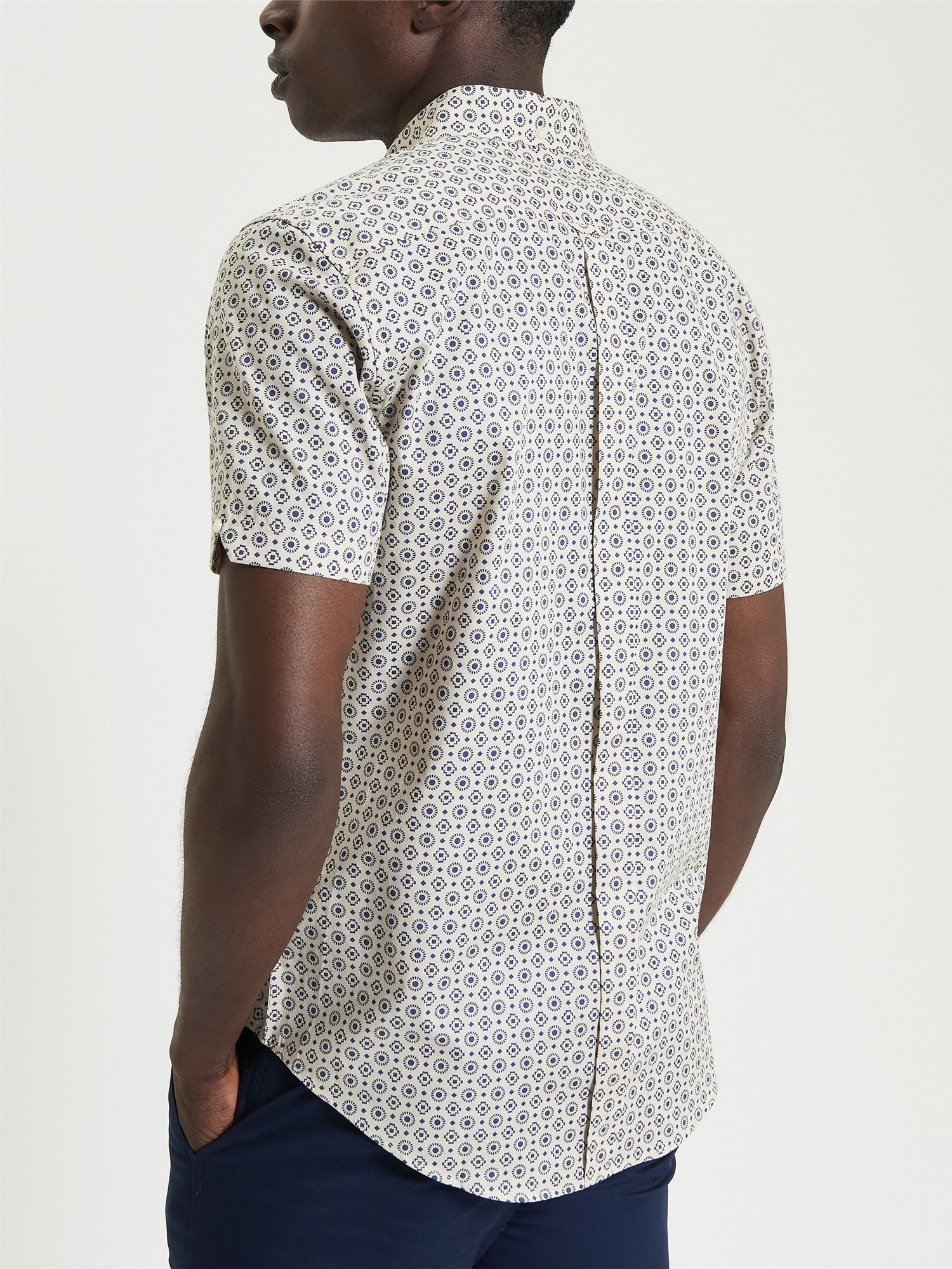 Short Sleeve Block Geo Print Shirt