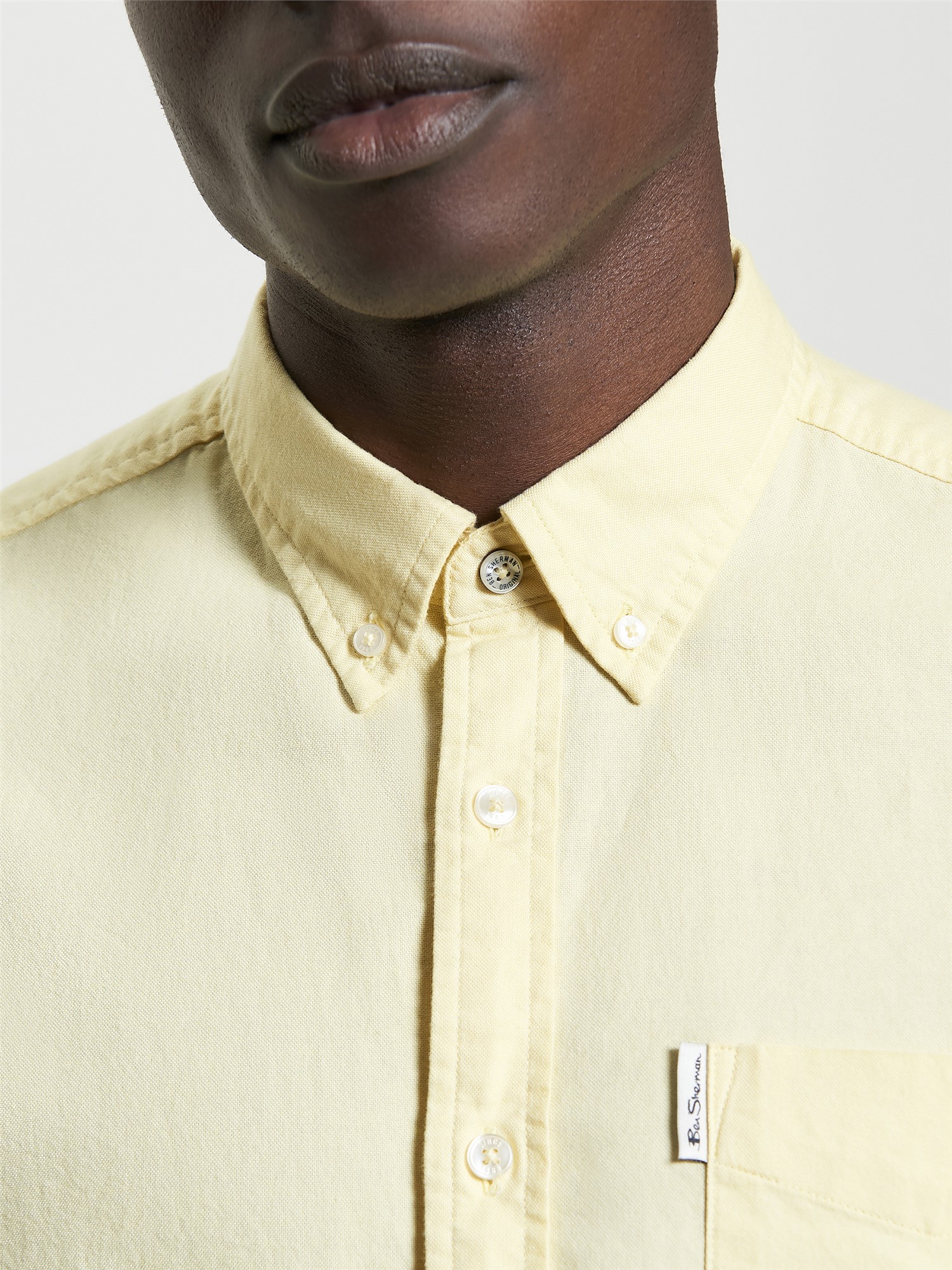 Short Sleeve Signature Oxford Shirt