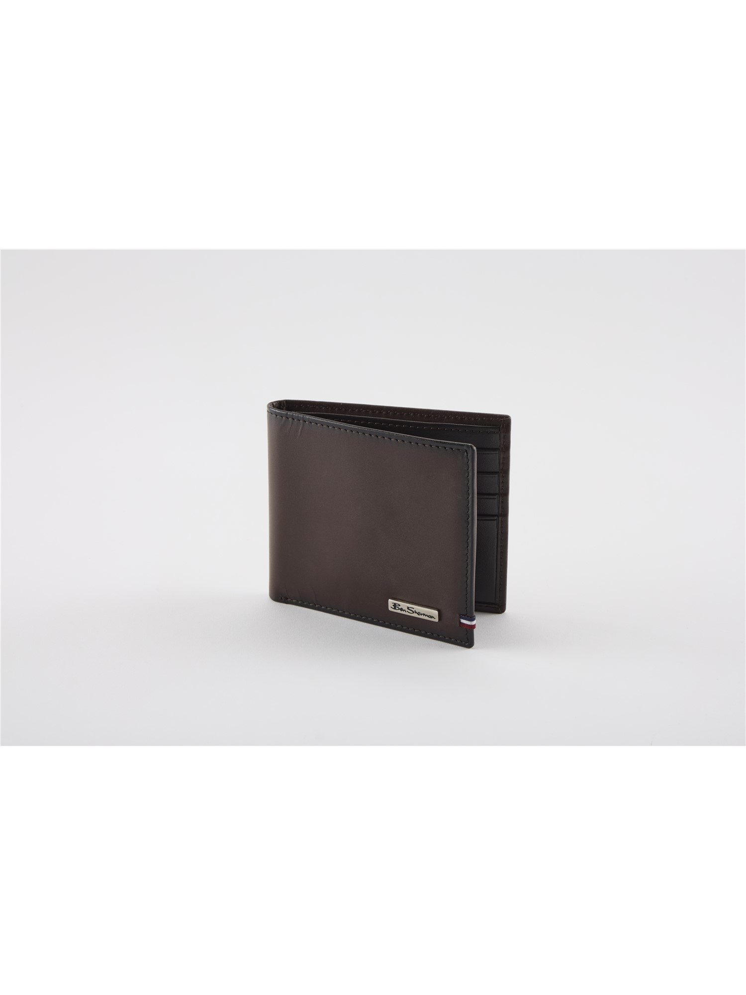 Classic Billfold Leather Wallet