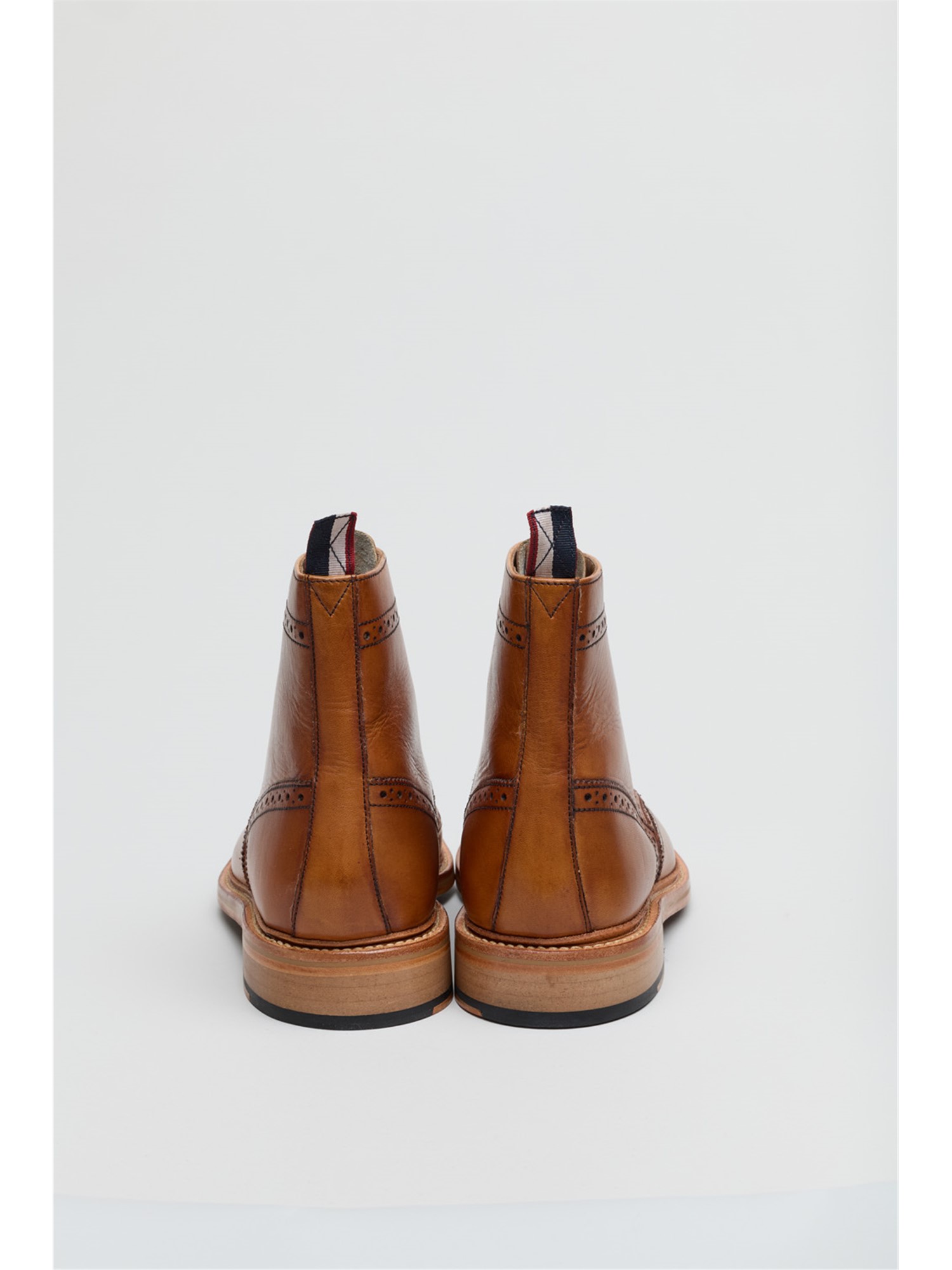 Arthur Brogue Boot