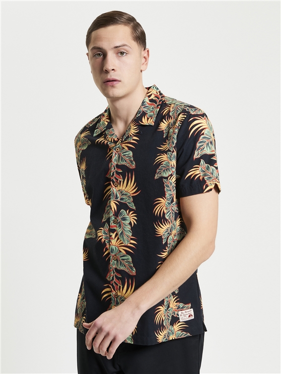 Short Sleeve Botanical Leaf Print Shirt